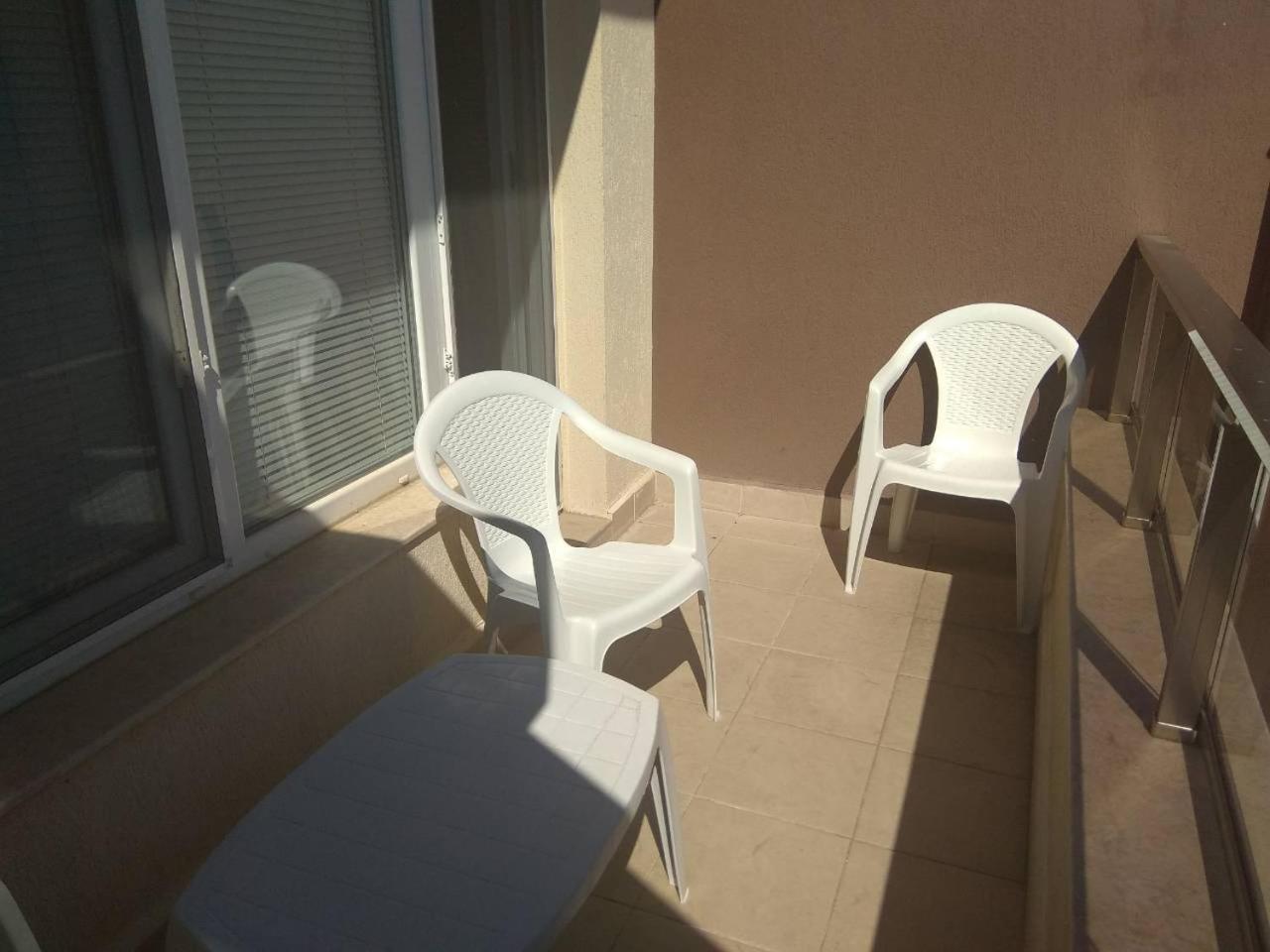 Private Apartment In Faith - Ravda Exterior photo